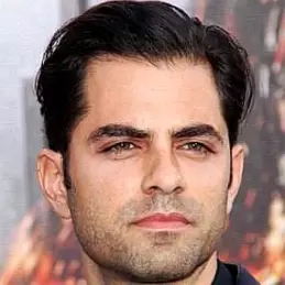 Adrian Bellani net worth