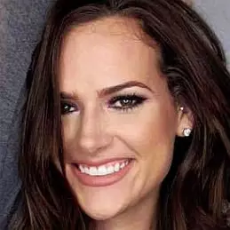 Lauren Benet net worth