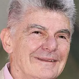 Richard Benjamin net worth