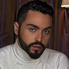 Hicham Benslimane net worth