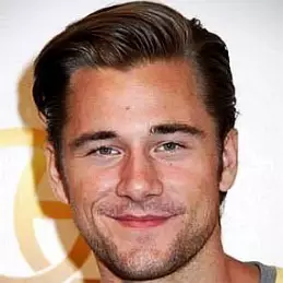 Luke Benward net worth