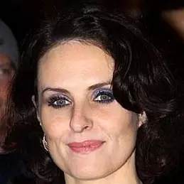 Leanne Best net worth