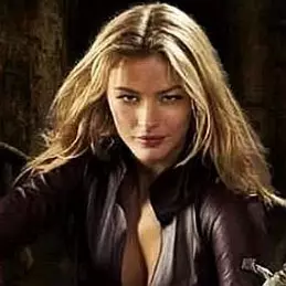 Tabrett Bethell net worth