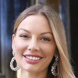 Anna Bey net worth