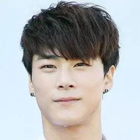 Moon Bin net worth