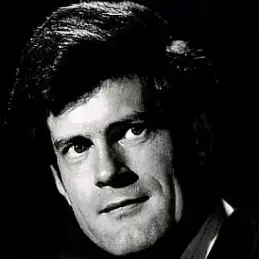 Malcolm Binns net worth