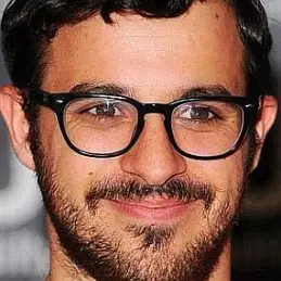 Simon Bird net worth