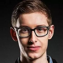 Soren Bjerg net worth