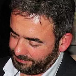 Simon Blackwell net worth