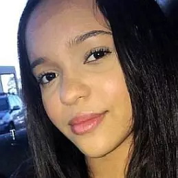 River Bleu net worth