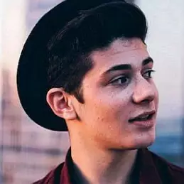 Brennen Bliss net worth