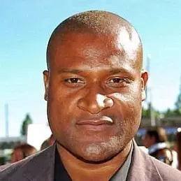 Winston Bogarde net worth