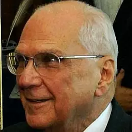 Enrique Bolanos net worth