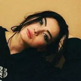 Andreea Bolbea net worth