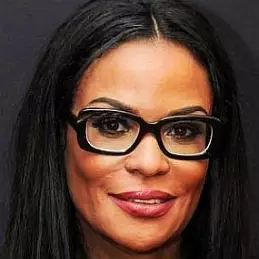 Beverly Bond net worth