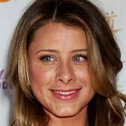 Lo Bosworth net worth