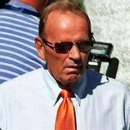 Pat Bowlen net worth