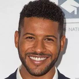 Jeffrey Bowyer-Chapman net worth