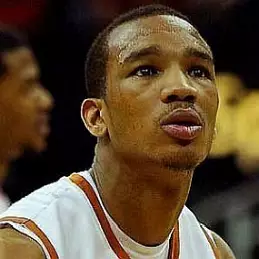 Avery Bradley net worth
