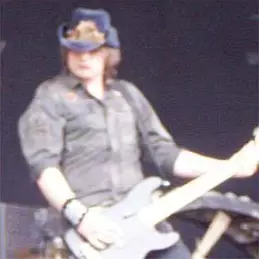 Vito Bratta net worth