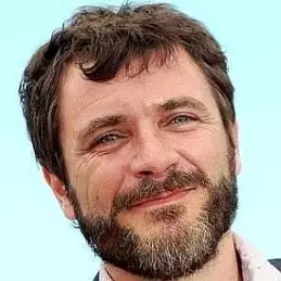 Alex Brendemuhl net worth