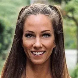 Janna Breslin Boyfriend 2026: Dating History & Exes - CelebsCouples