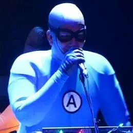 James Briggs net worth