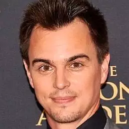 Darin Brooks net worth