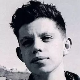 Alex Brooks net worth