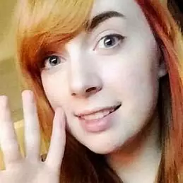 Laura Brouwers net worth