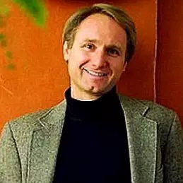 Dan Brown net worth
