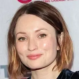 Emily Browning net worth