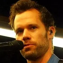 Chad Brownlee net worth