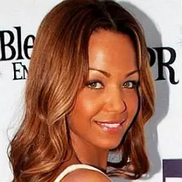 Dollicia Bryan net worth