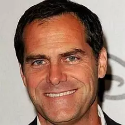 Andy Buckley net worth