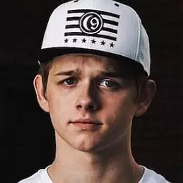 Bobby Burns net worth