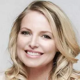 Erin Busbee net worth