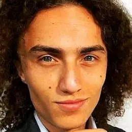 Jordi van den Bussche net worth