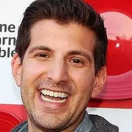 Adrian Bustamante net worth