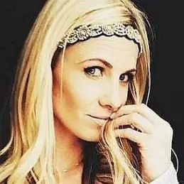 CarlieStylez net worth