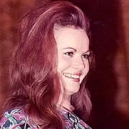 Jeannie C. Riley net worth