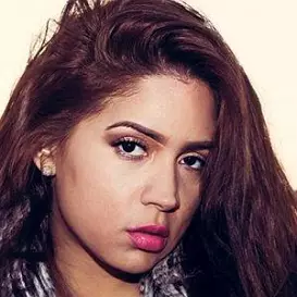 Yoli Cabieles net worth