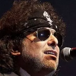 Andres Calamaro net worth