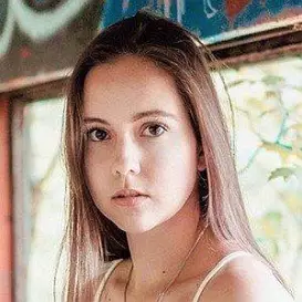 Allison Rose net worth