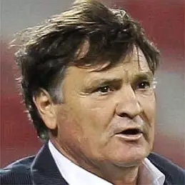 Jose Antonio Camacho net worth
