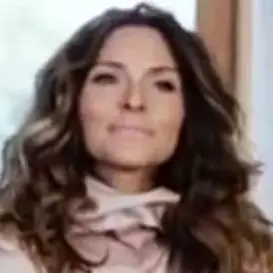 Issabela Camil net worth