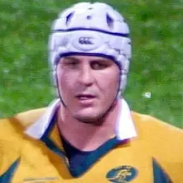 Alister Munro Campbell net worth