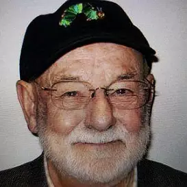 Eric Carle net worth