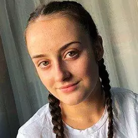 Alice Carlile net worth