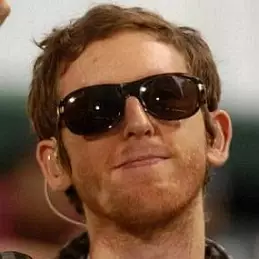 Jesse Carmichael net worth